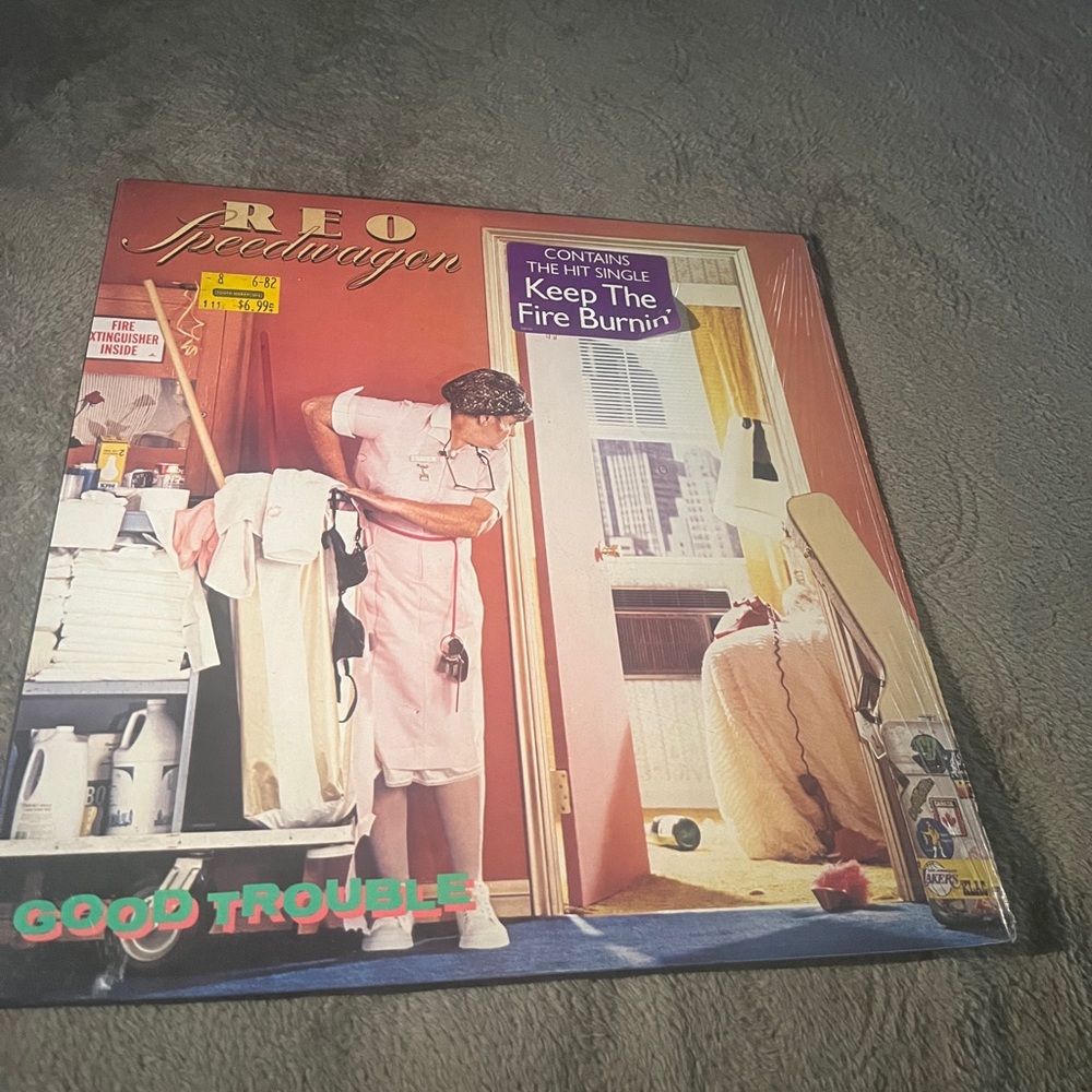 Reo Speedwagon Vtg 1982, Good Trouble LP Vinyl Record. Near mint